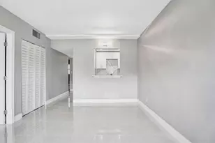 701 Pine Dr, Pompano Beach, FL 33060 - Photo 13