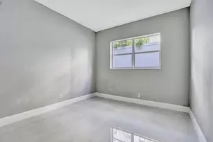 701 Pine Dr, Pompano Beach, FL 33060 - Photo 25