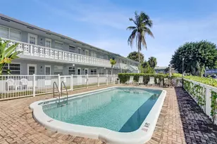 701 Pine Dr, Pompano Beach, FL 33060 - Photo 45