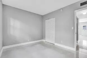 701 Pine Dr, Pompano Beach, FL 33060 - Photo 31