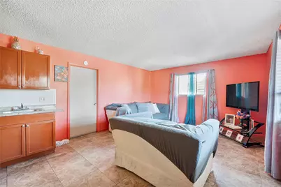 2070 NW 43rd Terrace #6, Lauderhill, FL 33313 - Photo 7