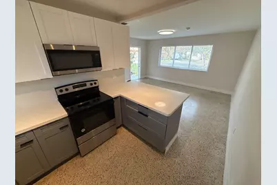 1306 SW 2nd Avenue, Dania, FL 33004 - Photo 13