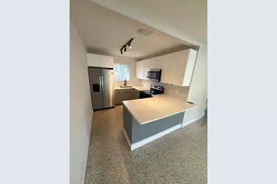 1306 SW 2nd Avenue, Dania, FL 33004 - Photo 9