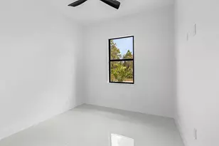 918 Anaconda Ave, Lehigh Acres, FL 33974 - Photo 7