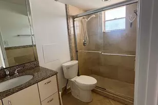 218 NE 12th Ave, Hallandale Beach, FL 33009 - Photo 5