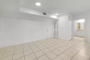 1 Glen Royal Pkwy, Miami, FL 33125 - Photo 5