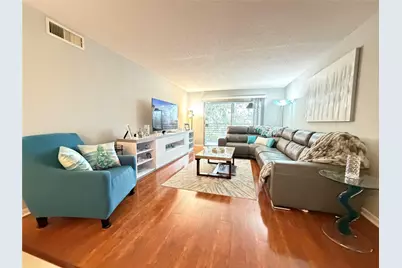 2304 Lucaya Lane #L4, Coconut Creek, FL 33066 - Photo 9