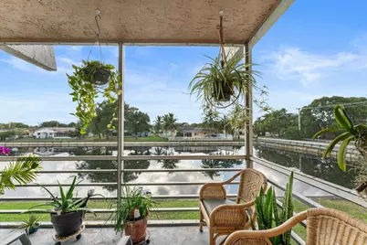 9400 Lime Bay Boulevard #214, Tamarac, FL 33321 - Photo 9