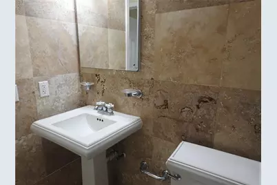 1872 NE 46th Street #D12, Fort Lauderdale, FL 33308 - Photo 9