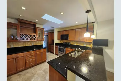 201 Dunwoody Lane #17-87, Hollywood, FL 33021 - Photo 9