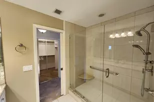 201 Dunwoody Ln, Hollywood, FL 33021 - Photo 19