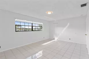 608 NE 29th Dr, Wilton Manors, FL 33334 - Photo 11