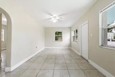 842 NW 25th Avenue, Fort Lauderdale, FL 33311 - Photo 7