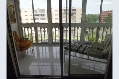 901 NE 14th Avenue #607, Hallandale Beach, FL 33009 - Photo 11