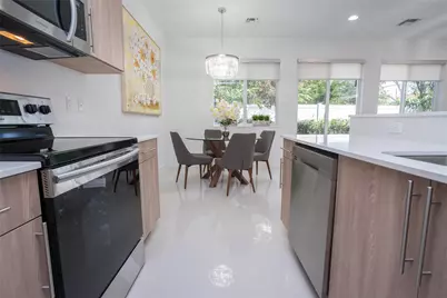 713 SE 1st Court #713, Pompano Beach, FL 33060 - Photo 7