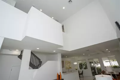 713 SE 1st Court #713, Pompano Beach, FL 33060 - Photo 5