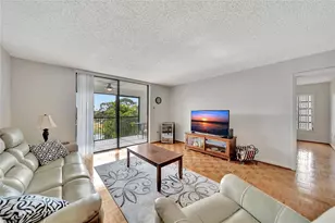 3591 N Environ Blvd, Lauderhill, FL 33319 - Photo 3