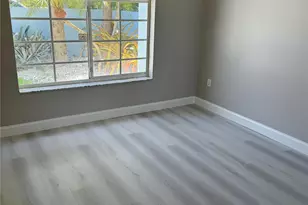 2731 NE 28th Ct, Pompano Beach, FL 33064 - Photo 25