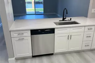 2731 NE 28th Ct, Pompano Beach, FL 33064 - Photo 21