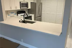 2731 NE 28th Ct, Pompano Beach, FL 33064 - Photo 17