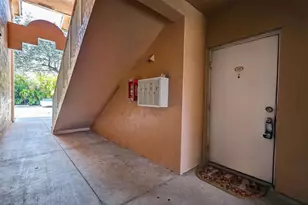 3261 W Sabal Palm Manor, Hollywood, FL 33024 - Photo 5