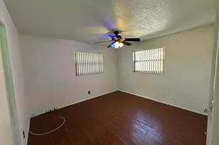 7105 NW 57th Ct NW, Tamarac, FL 33321 - Photo 7