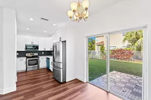 904 NW 126th Ave, Coral Springs, FL 33071 - Photo 13