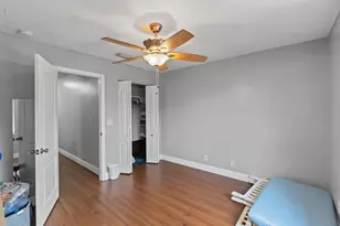 904 NW 126th Ave, Coral Springs, FL 33071 - Photo 29