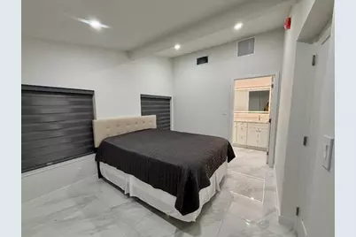 1130 NW 7th Avenue, Fort Lauderdale, FL 33311 - Photo 9