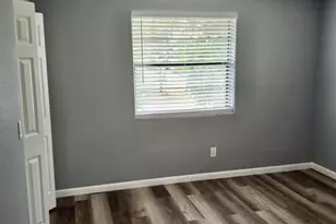 910 Wagner Pl, Fort Pierce, FL 34982 - Photo 7