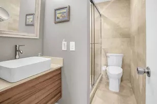 6345 Bay Club Dr, Fort Lauderdale, FL 33308 - Photo 19