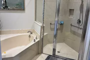 127 Casa Grande Ct, Palm Beach Gardens, FL 33418 - Photo 13