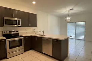 4678 Santa Cruz Way, Davie, FL 33314 - Photo 3