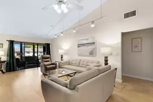 4928 S Boxwood Circle, Boynton Beach, FL 33436 - Photo 9