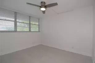 1831 Sabal Palm Dr, Davie, FL 33324 - Photo 17