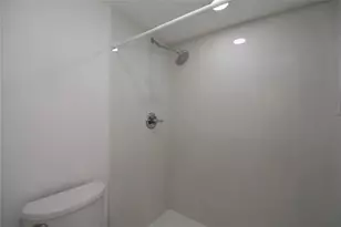 1831 Sabal Palm Dr, Davie, FL 33324 - Photo 11