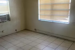 700 NW 13th St, Fort Lauderdale, FL 33311 - Photo 15