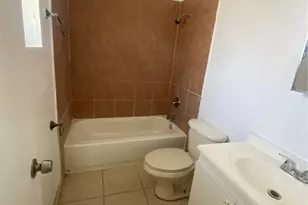 1461 NW 20th St, Fort Lauderdale, FL 33311 - Photo 9