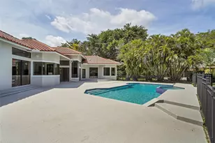 7685 NW 47th Dr, Coral Springs, FL 33067 - Photo 29