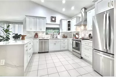 8330 Black Olive Drive, Tamarac, FL 33321 - Photo 5