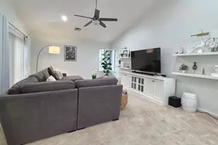 8330 Black Olive Dr, Tamarac, FL 33321 - Photo 9