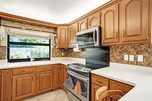 3088 NW 26th Ave, Boca Raton, FL 33434 - Photo 13