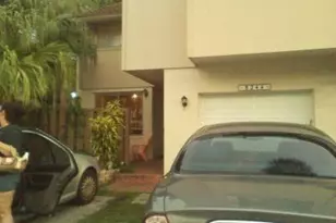 8244 NW 9th Ct, Plantation, FL 33324 - Photo 1