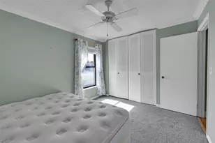 8321 NW 52nd St, Lauderhill, FL 33351 - Photo 17