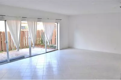 8237 NW 8th Court #4, Plantation, FL 33324 - Photo 3