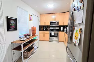 1351 NE 191st St, Miami, FL 33179 - Photo 3