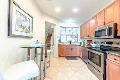 5658 NW 125th Avenue, Parkland, FL 33076 - Photo 11