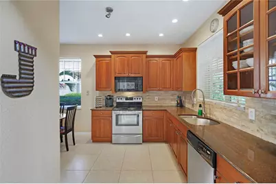 5715 NW 119th Terrace, Parkland, FL 33076 - Photo 15