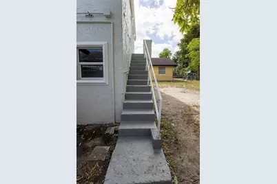 851 NW 4th Avenue, Pompano Beach, FL 33060 - Photo 17