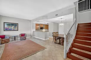 2633 NE 14th Ave, Wilton Manors, FL 33334 - Photo 11